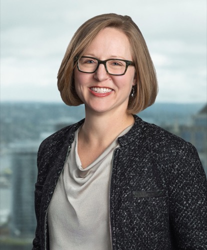 Allison Handy headshot