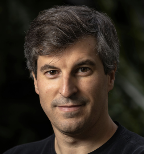 Gui Gomes headshot